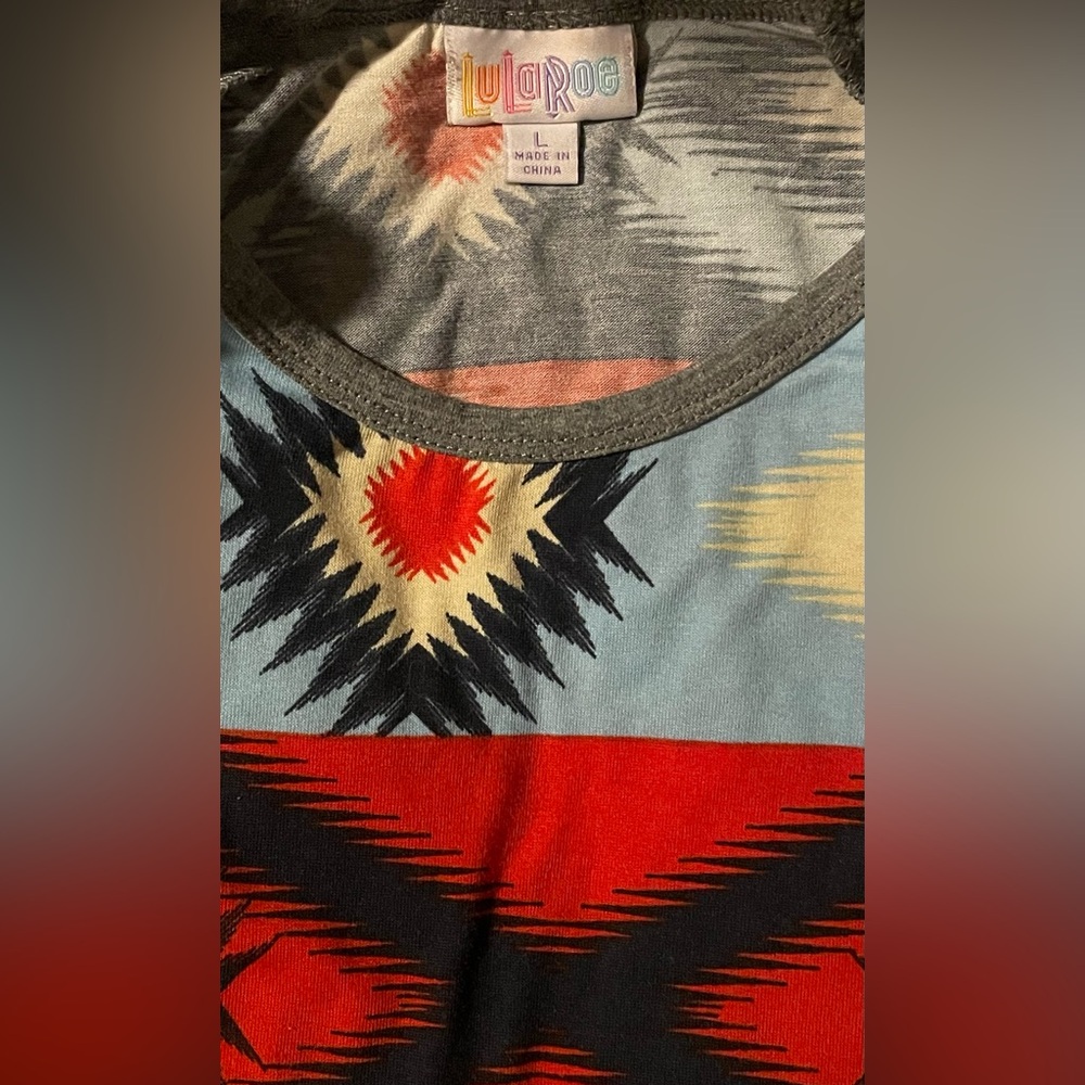 LulaRoe Randy - Picture 3 of 5